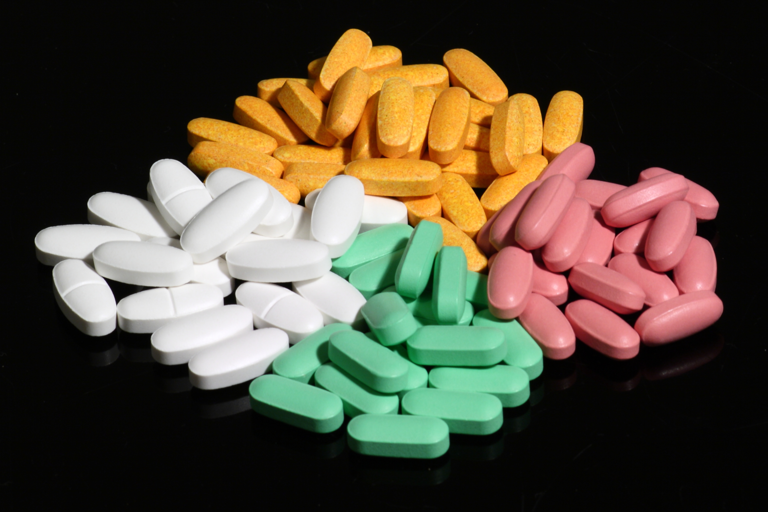 Four_colors_of_pills wiki caplets tablets